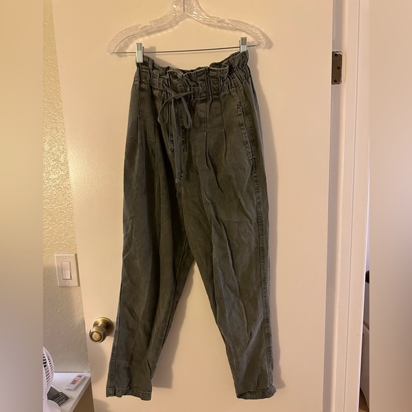 Free People Margate Pleated Trouser Pants Olive Green Size XS - Picture 1 of 6